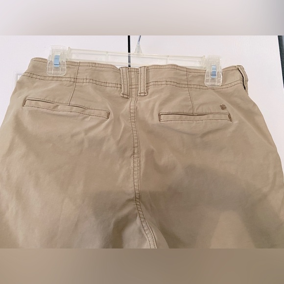 Lucky Brand Men’s Saturday Stretch size 30 tan shorts - Picture 3 of 8